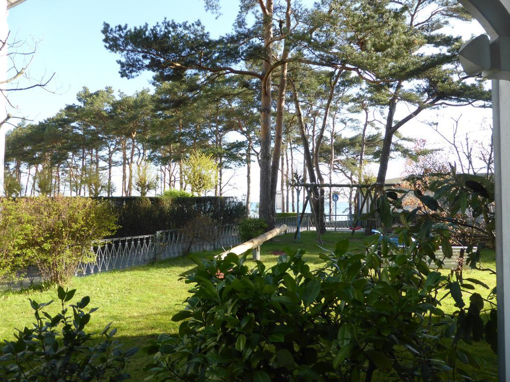 Strandlaeufer Im Haus Strelasund Binz Dış mekan fotoğraf